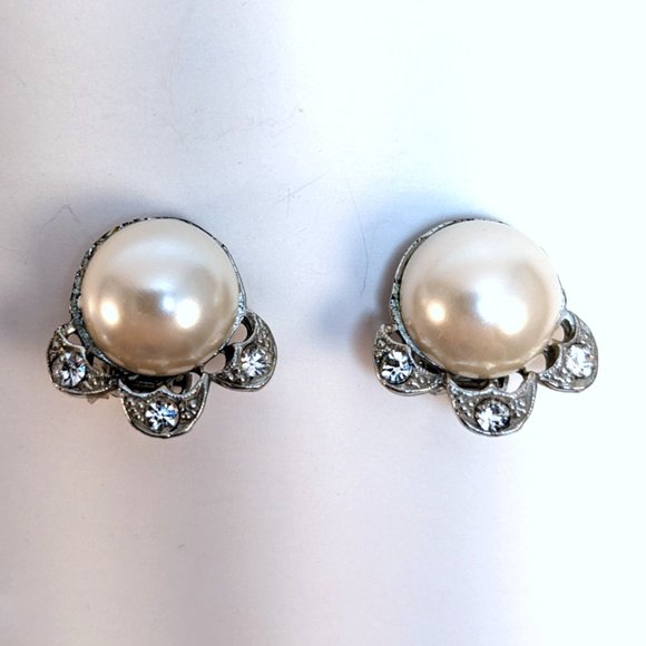 Vintage 50s Clip Crystal Faux Pearl Earrings Art Nouveau Formal Party Midcentury - Picture 2 of 4